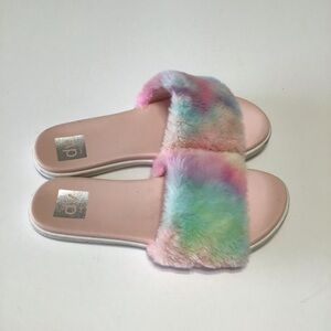 Daughter Vida fuzzy sandal slipper slip on size 9